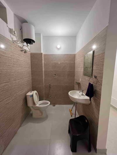 Main Image 6
