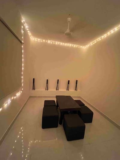Main Image 6